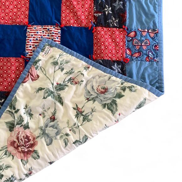Handmade Patriotic Patchwork Quilt 4th of July Whales Stars Butterflies Lap SIze - Picture 9 of 10